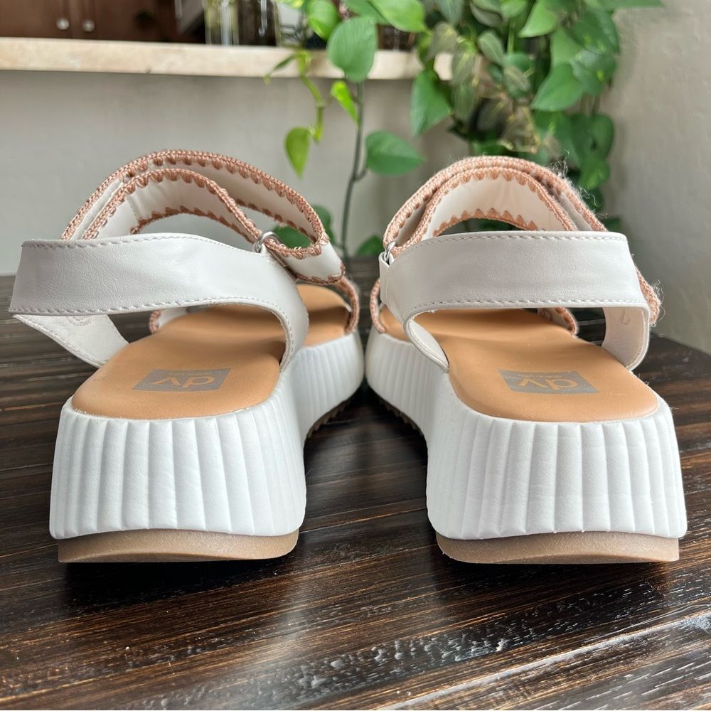 DV by Dolce Vita White Platform Sandal with Tan Stitching - Picture 10 of 14